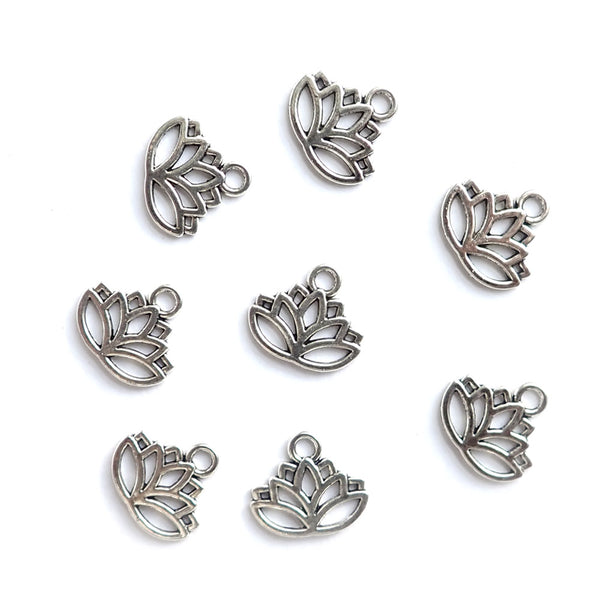 thumbnail image 2 of 100G(80Pcs) Craft Supplies Mixed Antique Silver Sun Moon Stars Charms Pendants E 2 of 13
