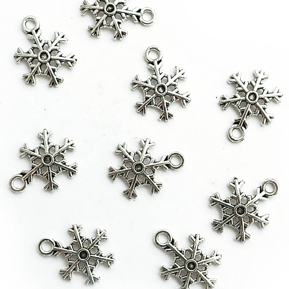 Snowflake Metal Charms, Silver Tone Color, about 9 charms